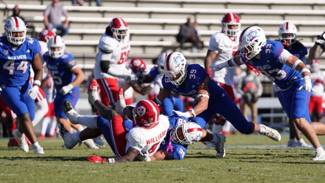 Tackle vs. APSU