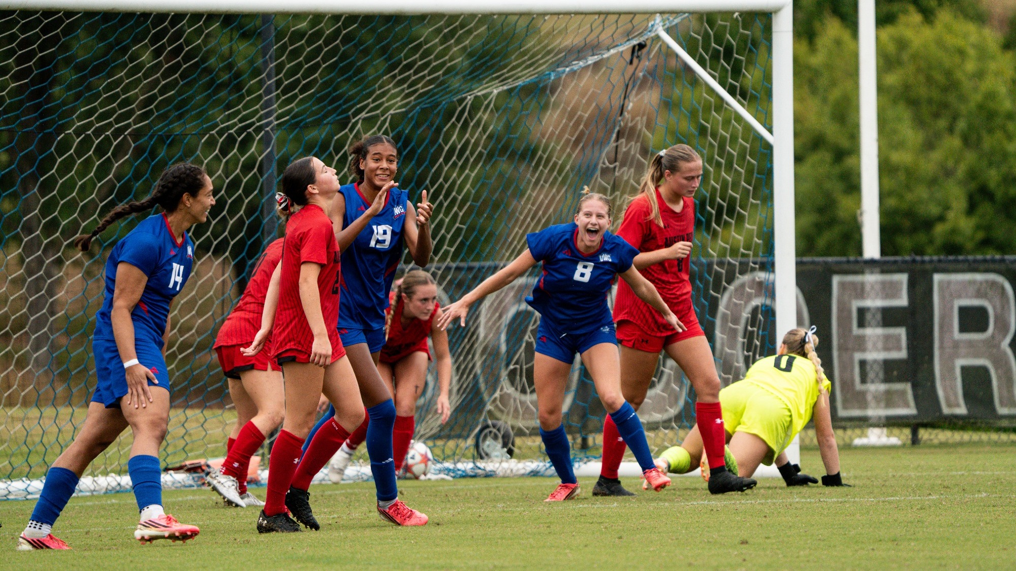 Noemi Goal Celly