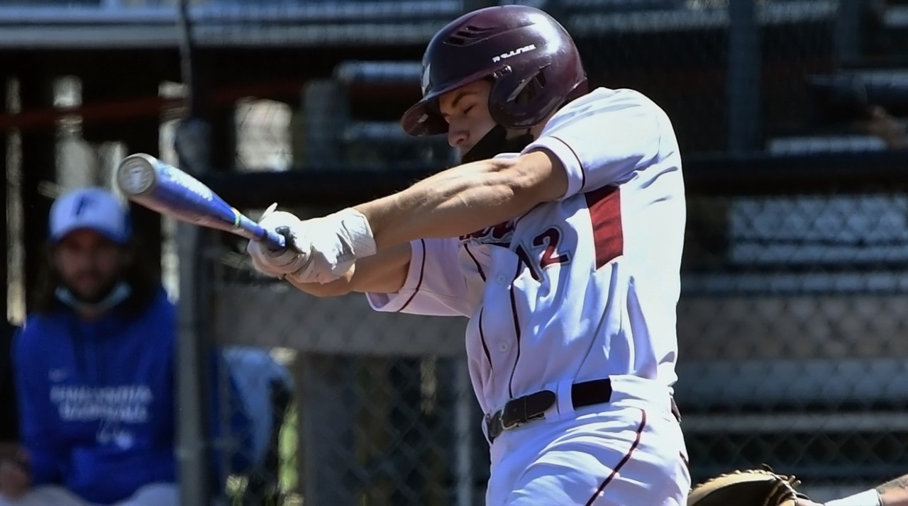 UWL Sweeps Finlandia; Pronschinske Records Milestone University of