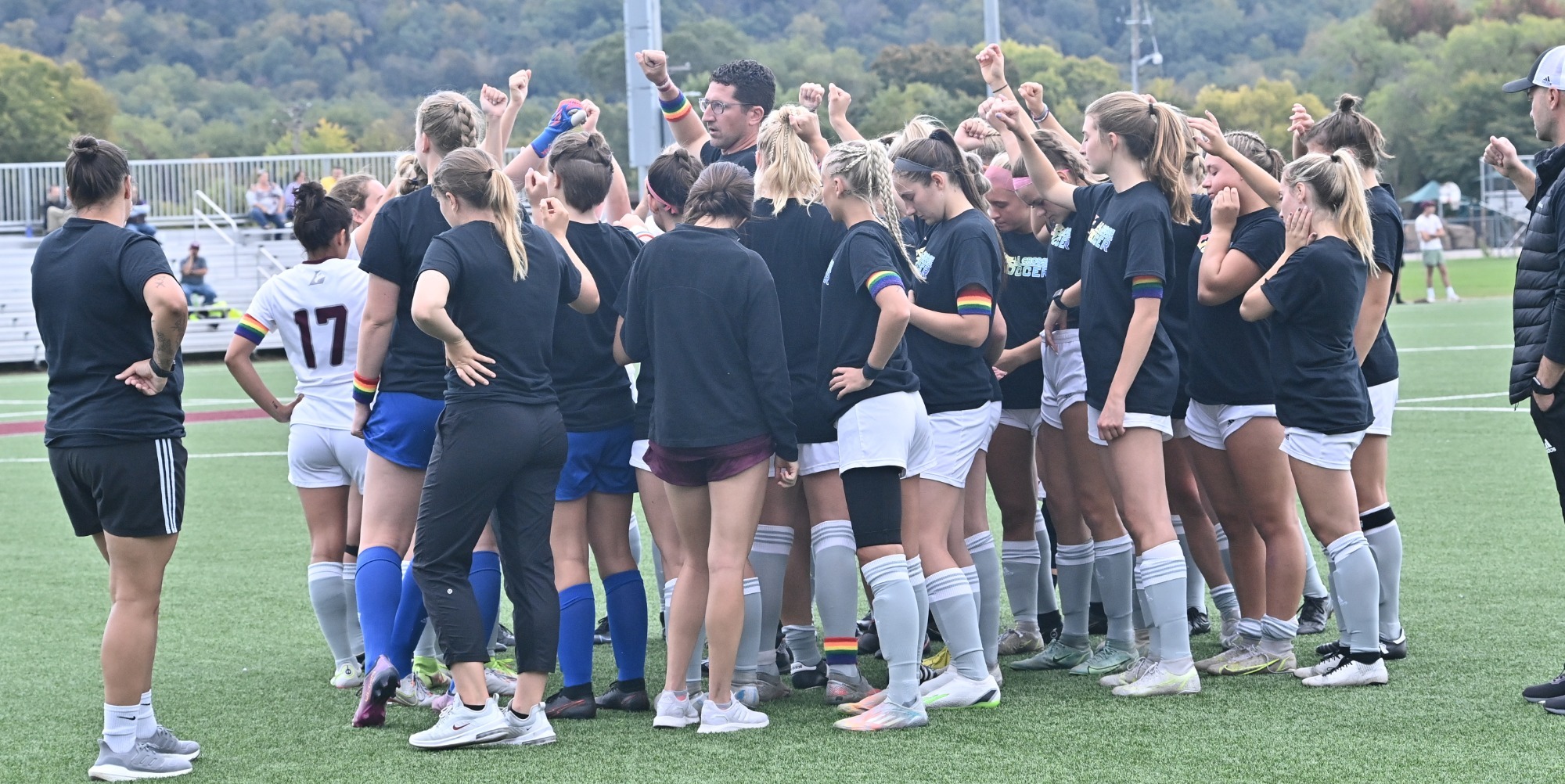 UWL Earns United Soccer Coaches Region Staff of the Year University