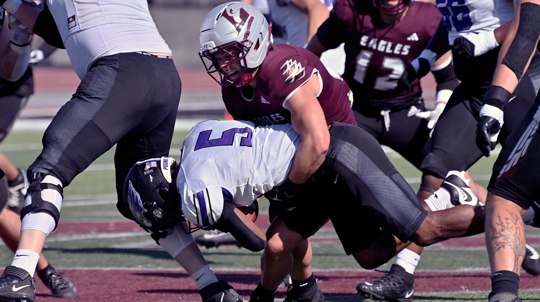 Ben Ott Tackling Photo