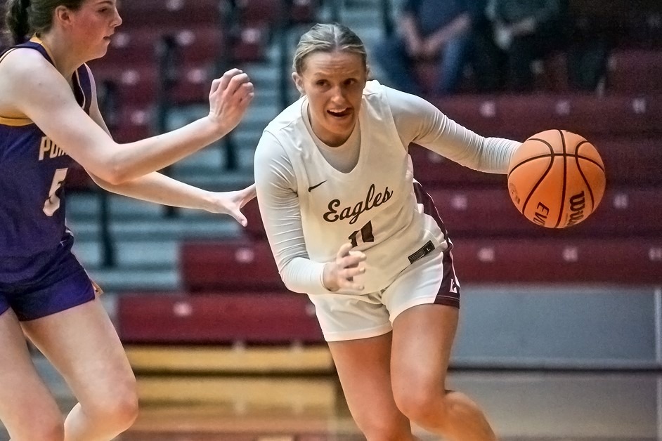 Action photo of Malia Nelson