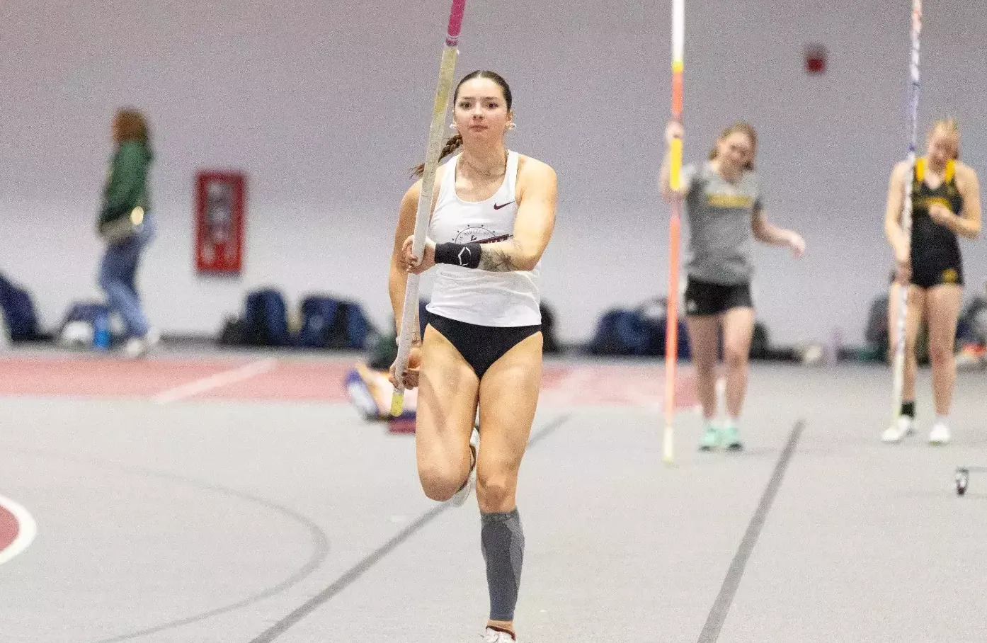 De Leo Lopez Action Photo