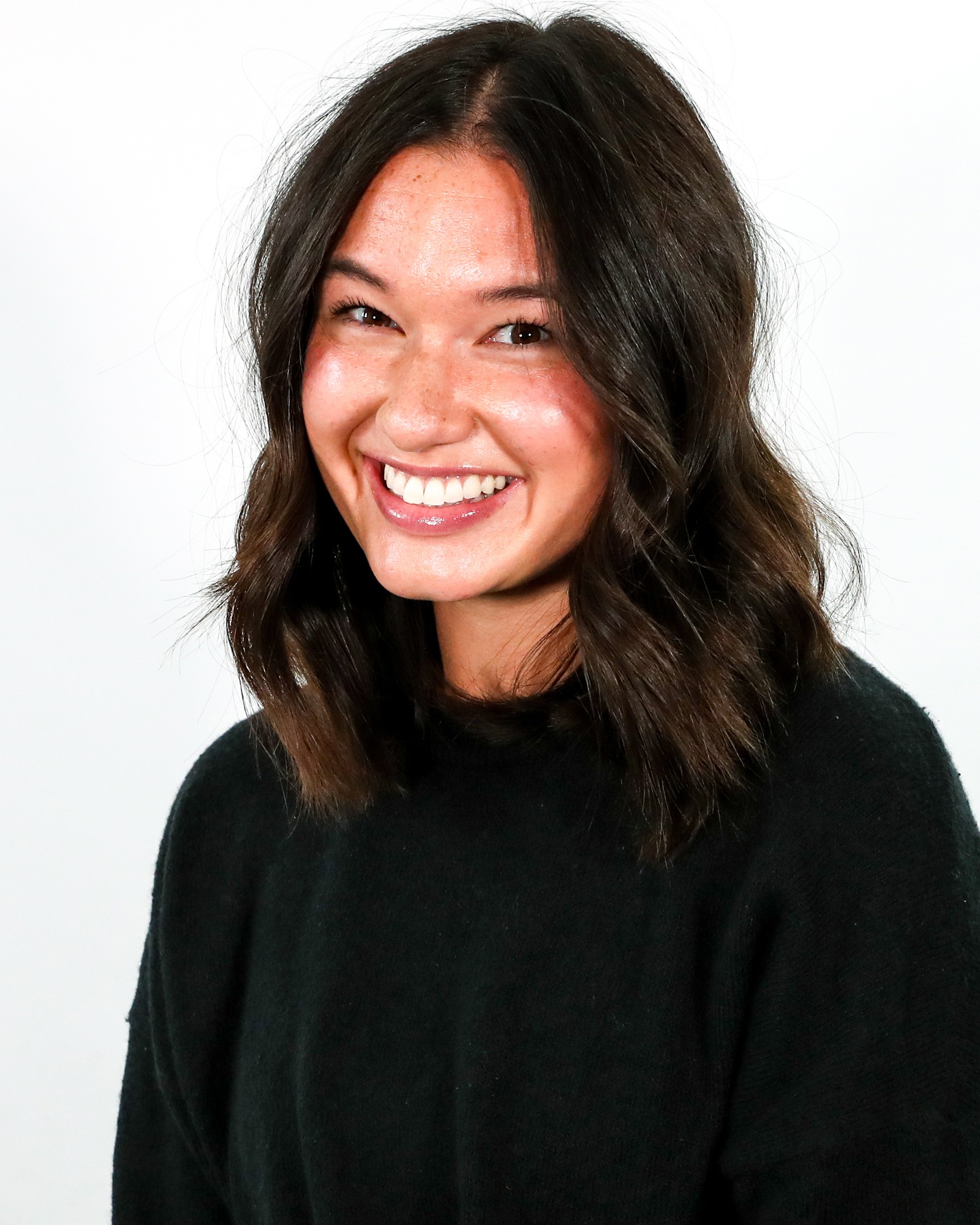 Gabby Loth 2024 Headshot