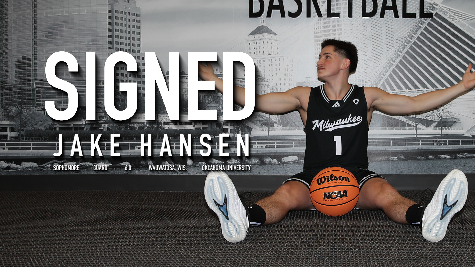 Jake Hansen signing