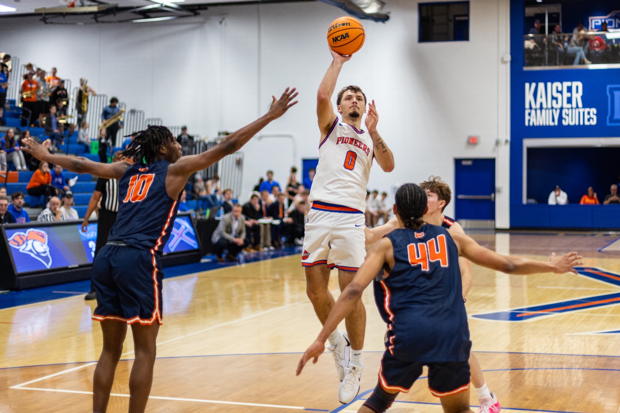 Men's Basketball vs Carroll University