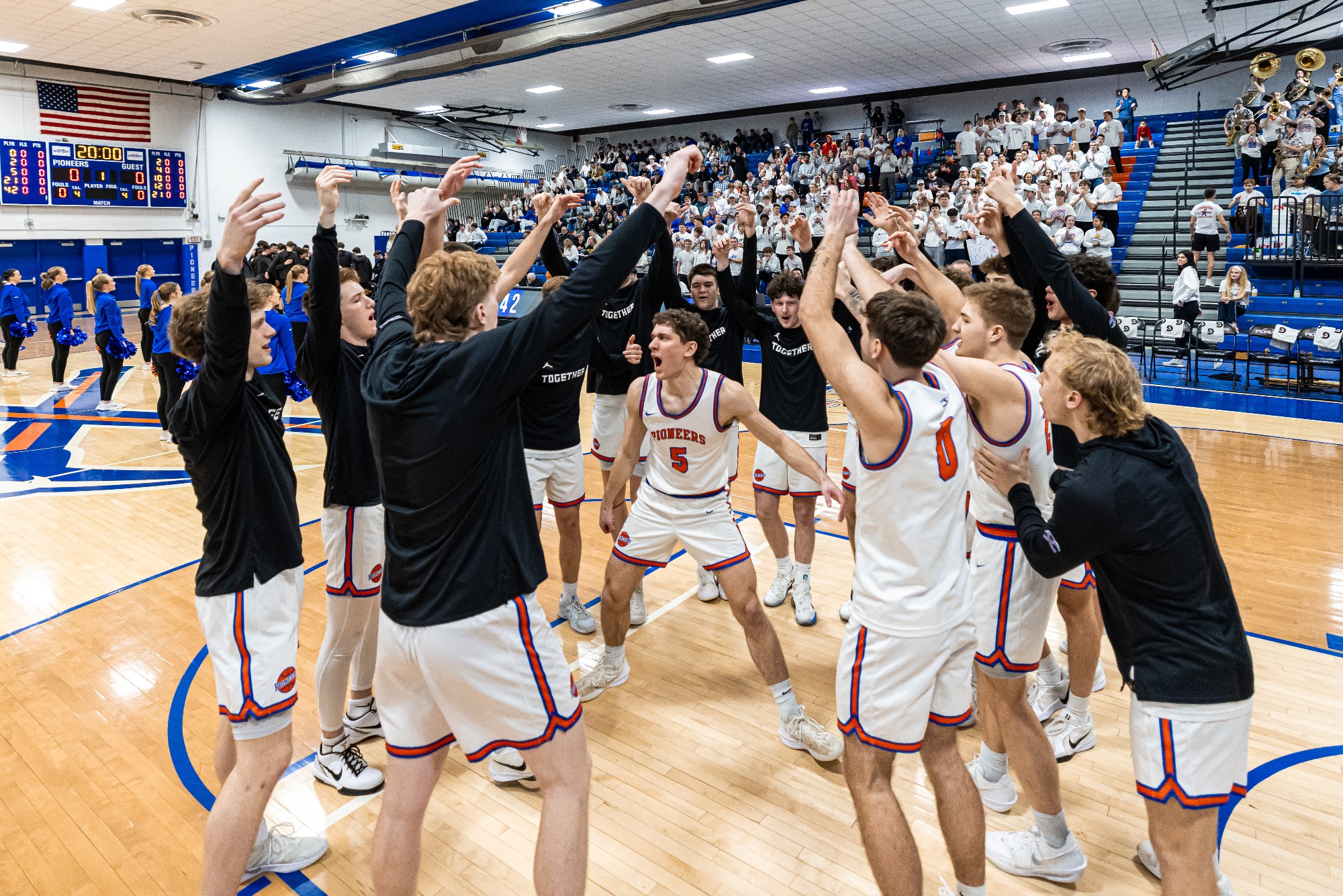 Men's Basketball vs Oshkosh