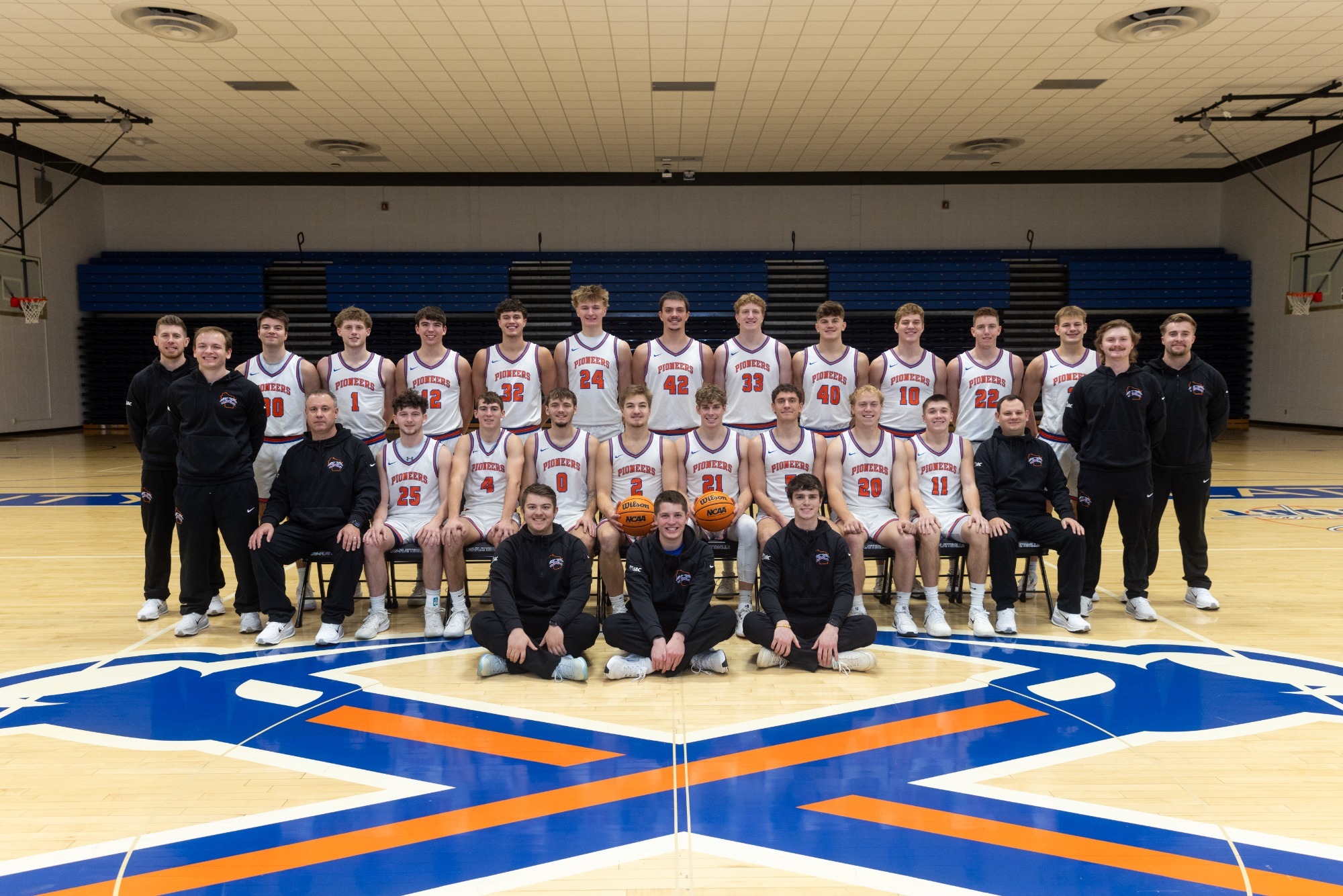 2025-26 MBB Team Photo