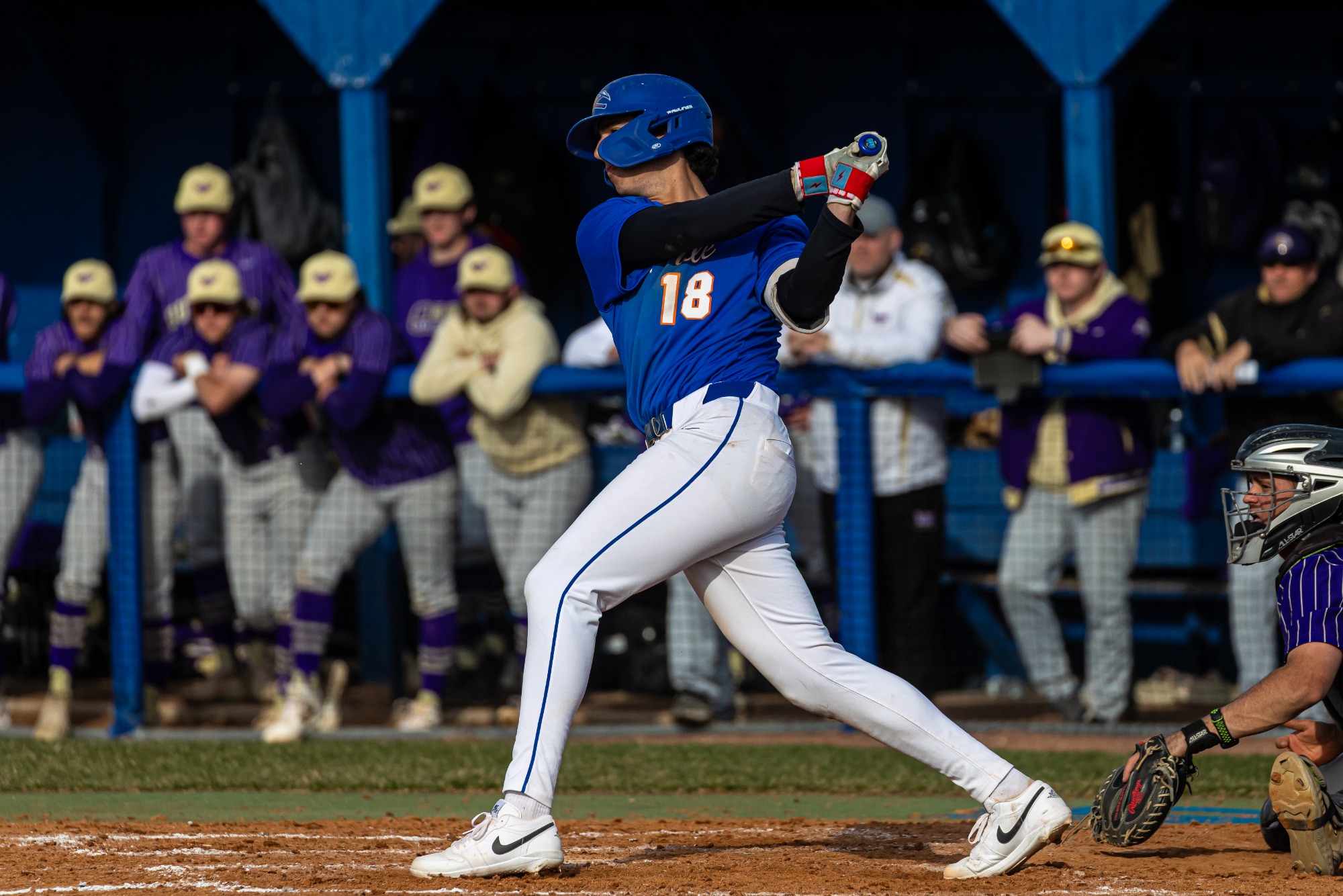 Baseball vs Loras