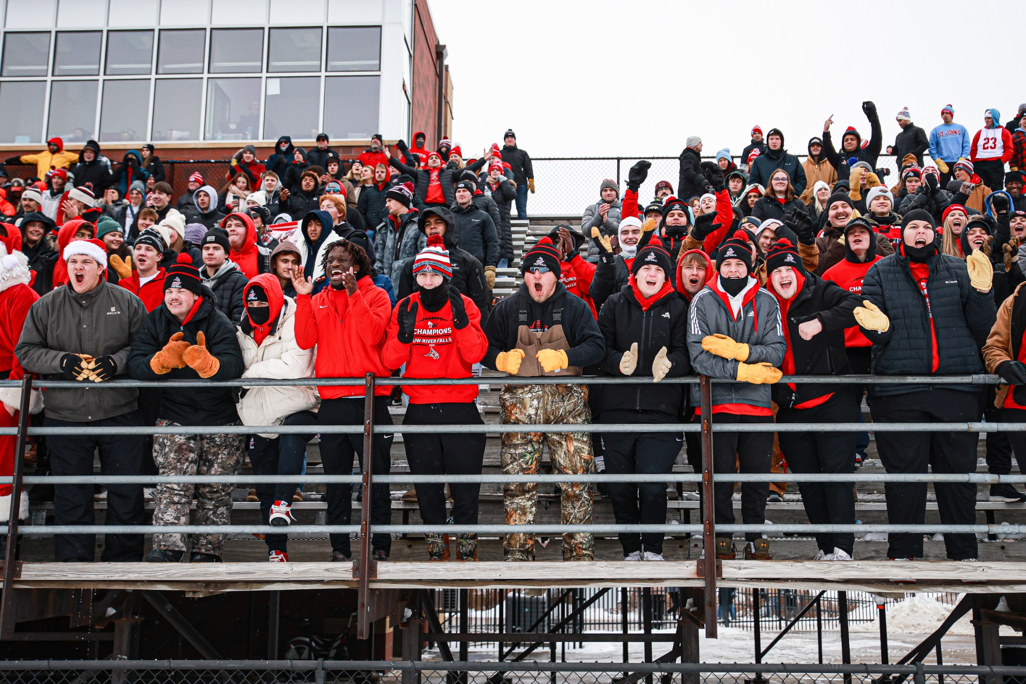 UWRF vs Saint John's (MN) - NCAA Playoffs