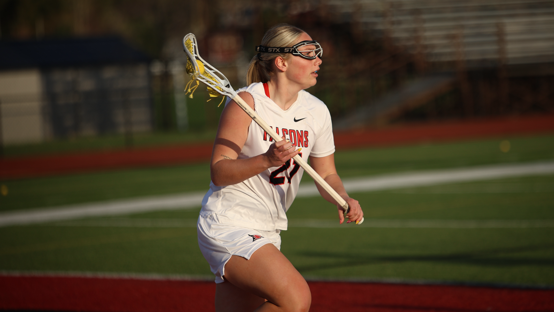 uwrflacrossepreview03.04