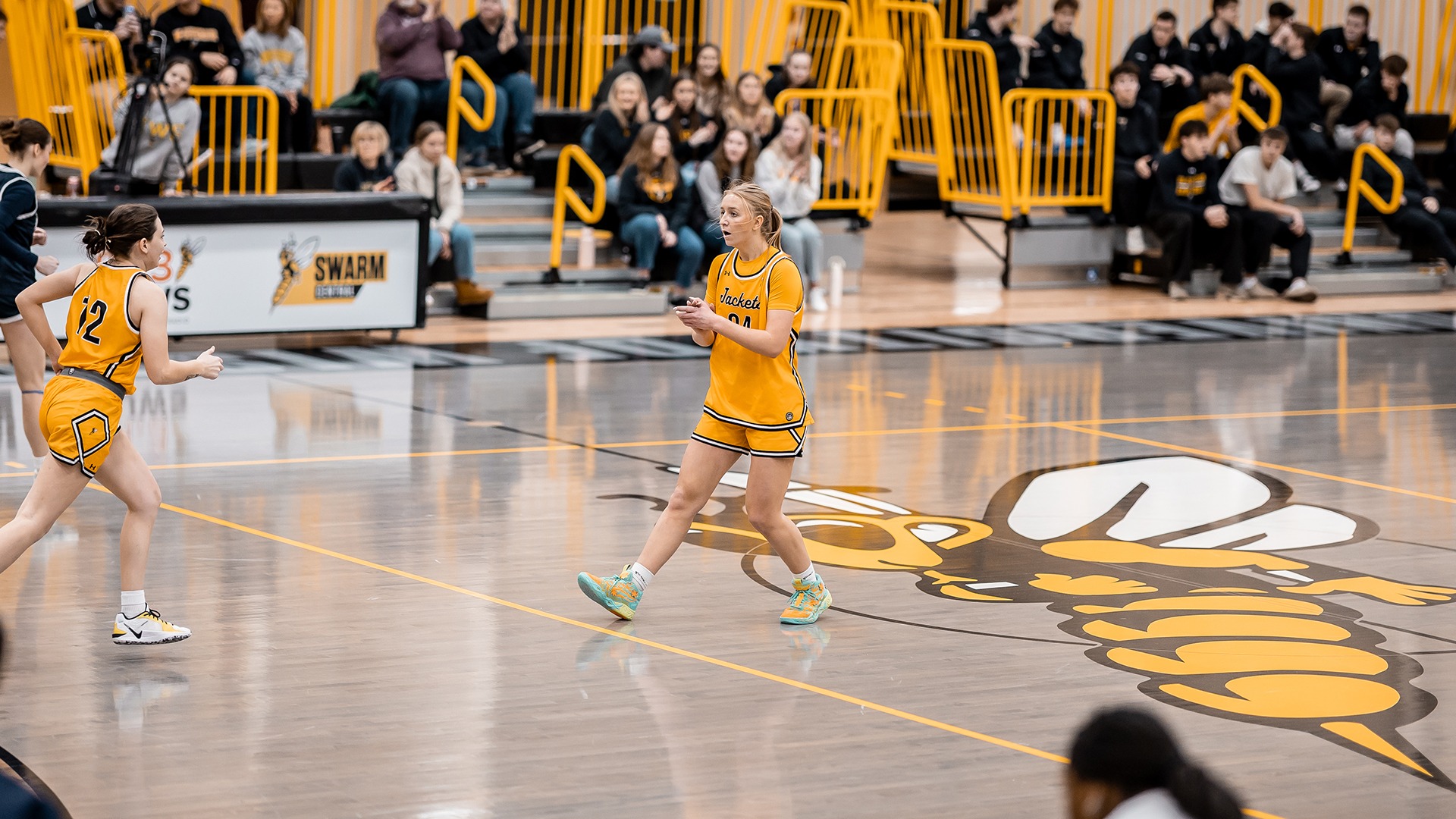 Hope Carlson reverses down the court. 