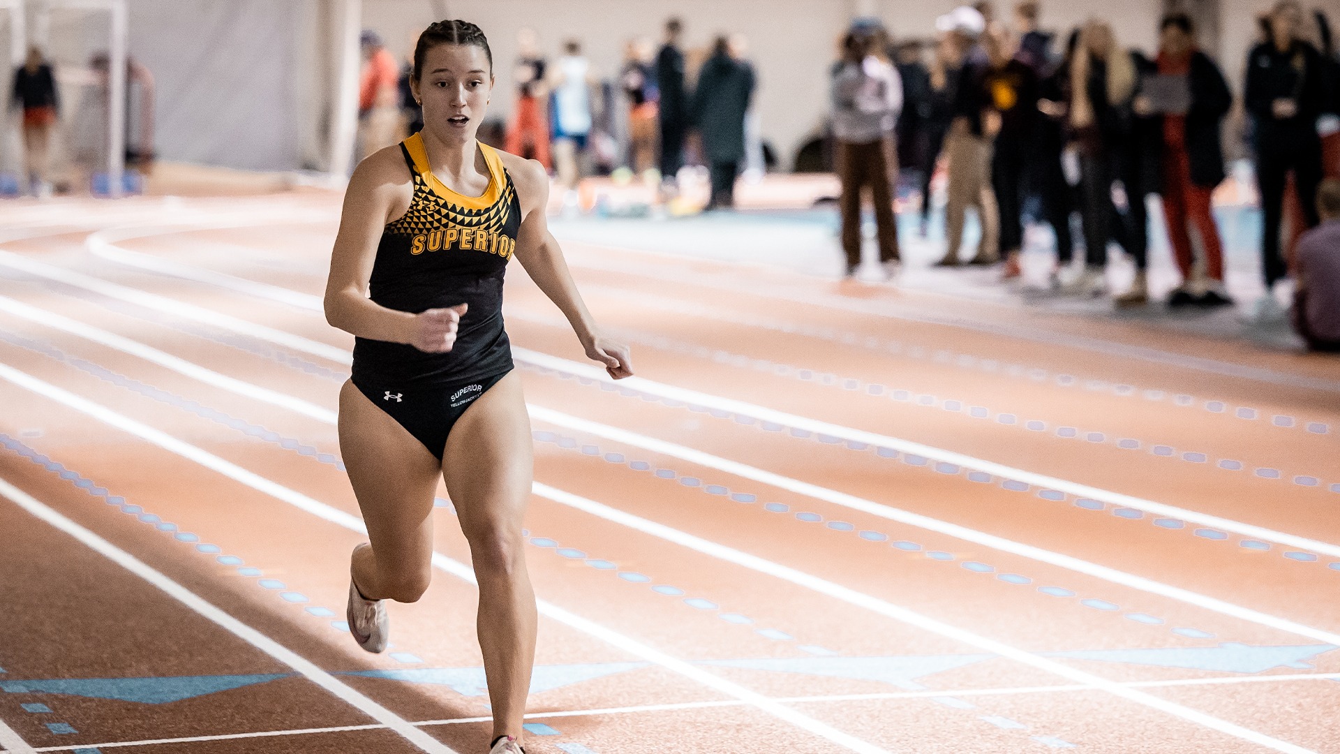Riley Toivonen in the 60-meter dash.