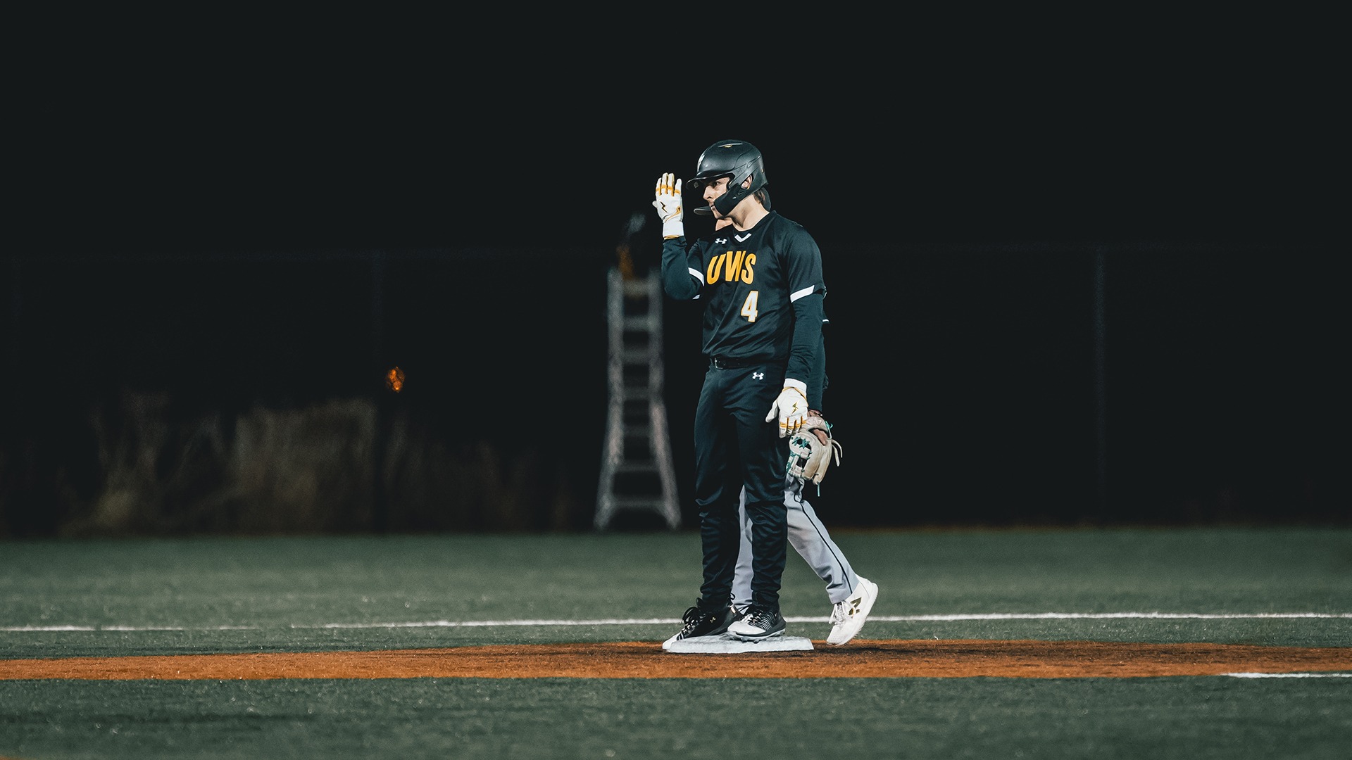 Wylee Lottman celebrates on second base. 
