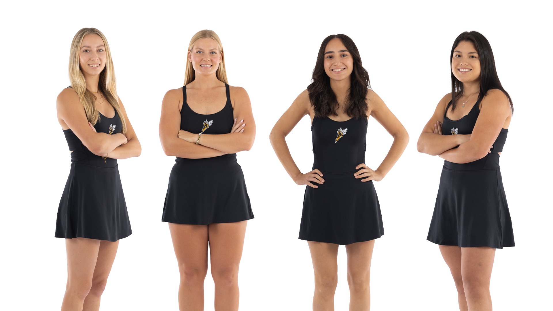 Anouk Bluemm, Kate Jonas, Elif Oezen and Andreina Tejada posing.