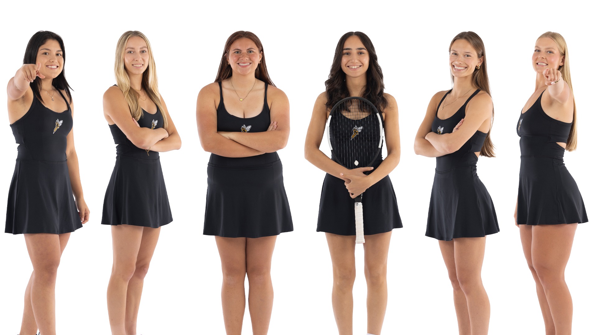 Andreina Tejada, Elif Oezen, Anouk Bluemm, Kate Jonas, Daylyn Drew and Claudia Curtis posing.