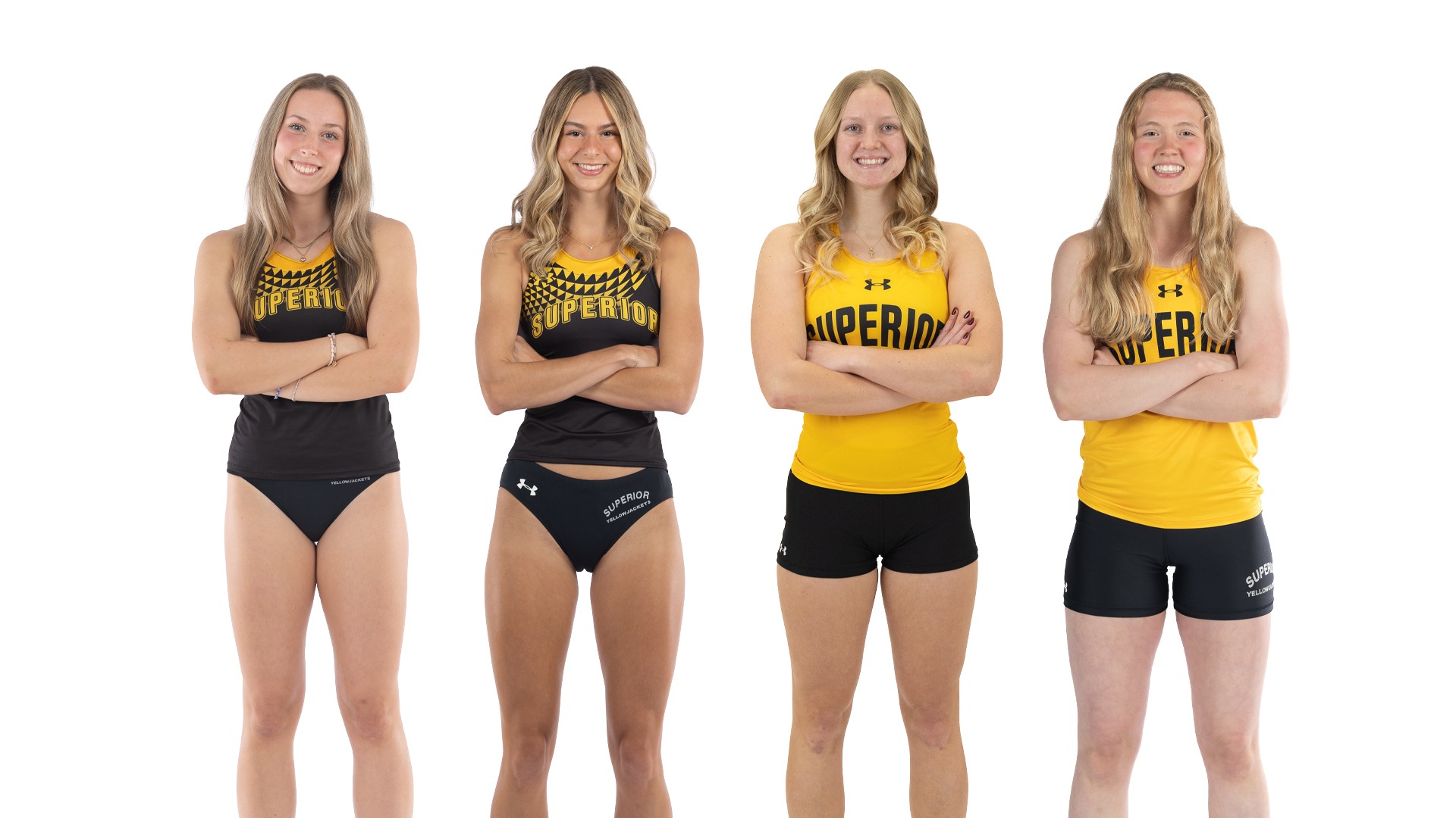 Maddie Reott, Bel Dimaze, Simone Stephens and Sidney Bader posing.