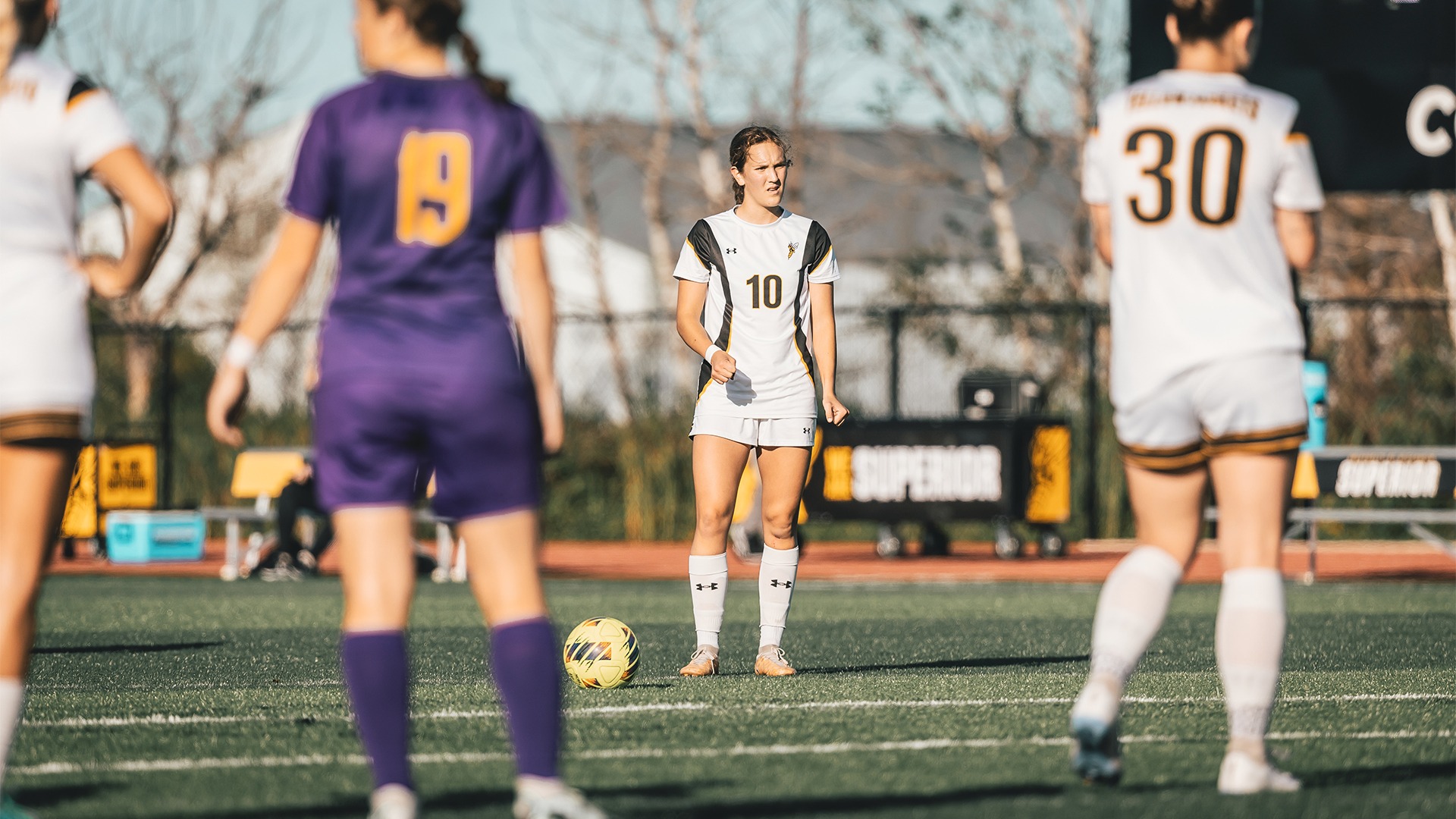Abrianna Madill preparing for a free kick.