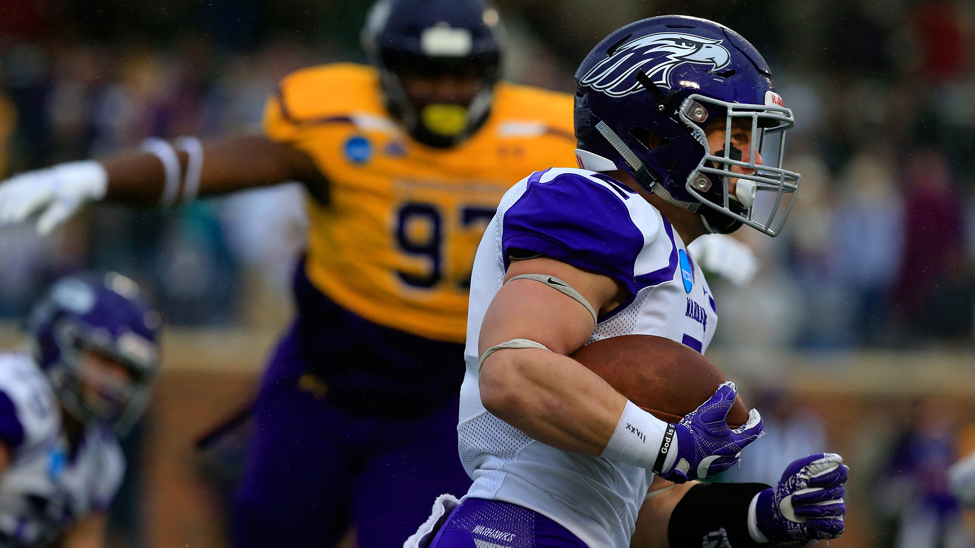 Football's Run Ends in National Semifinals University of Wisconsin