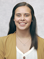 Coach Hannah Kalk 2021-22 head shot