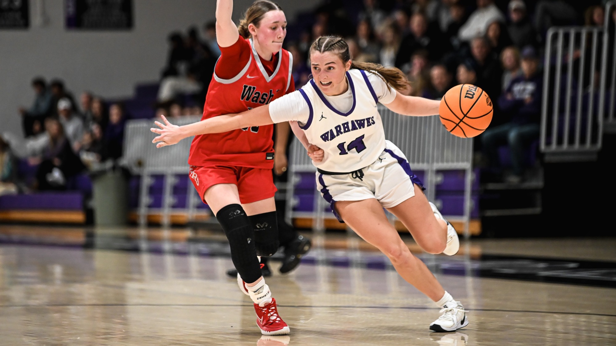 Bri McCurdy drives to the lane