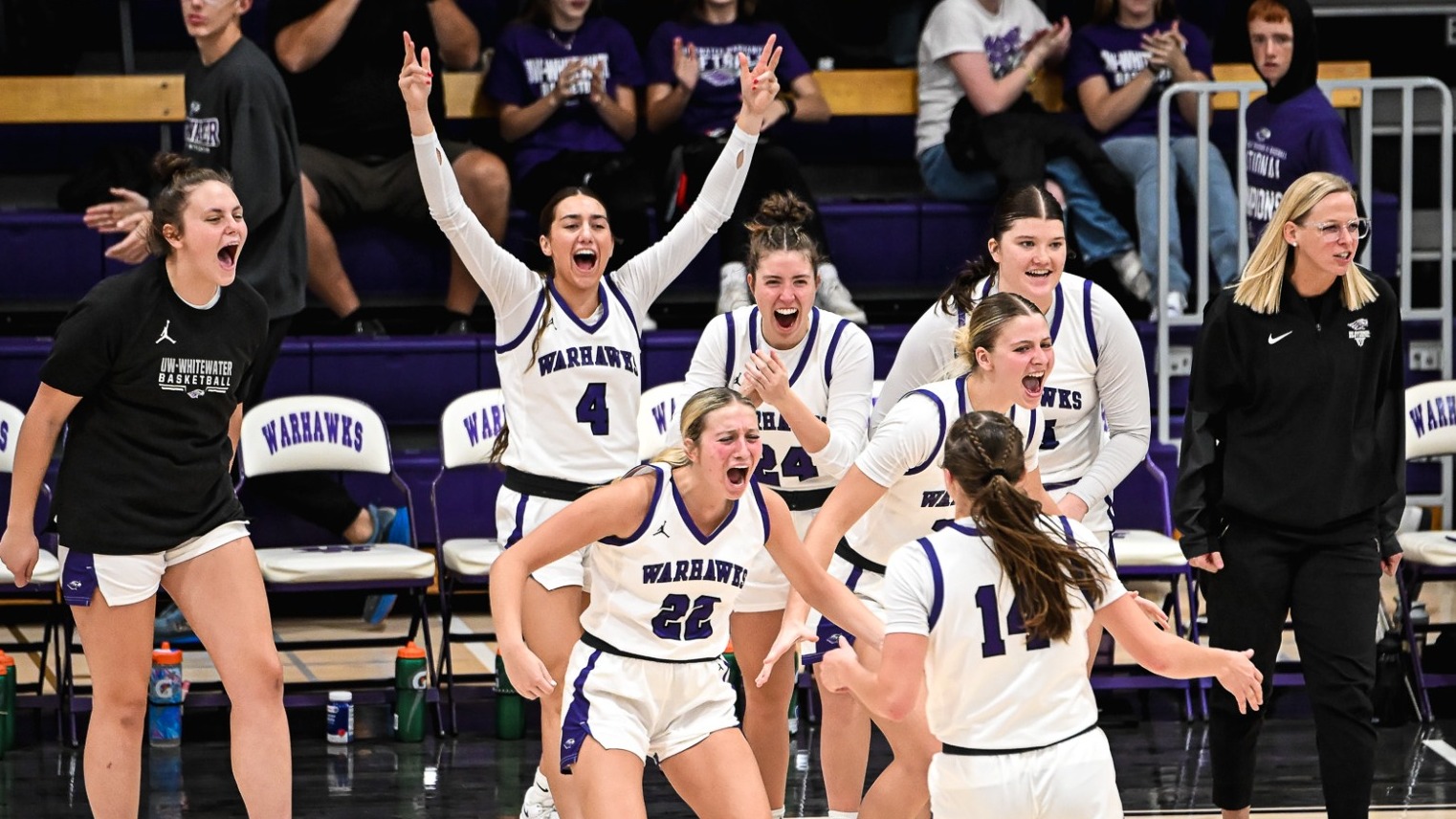 UWW celebrates during a game against WashU