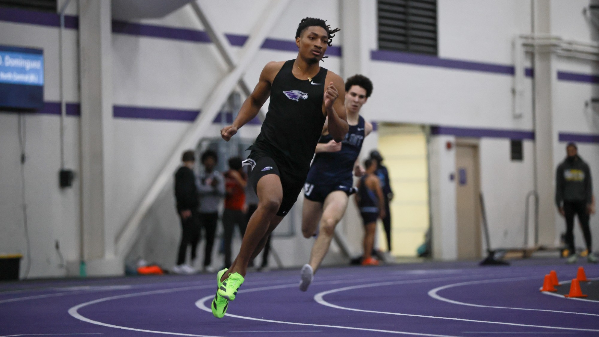 Seven Conner competes in a race at the Squig Converse Invite