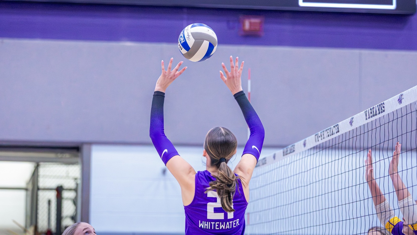 Aubrie Krzus setting