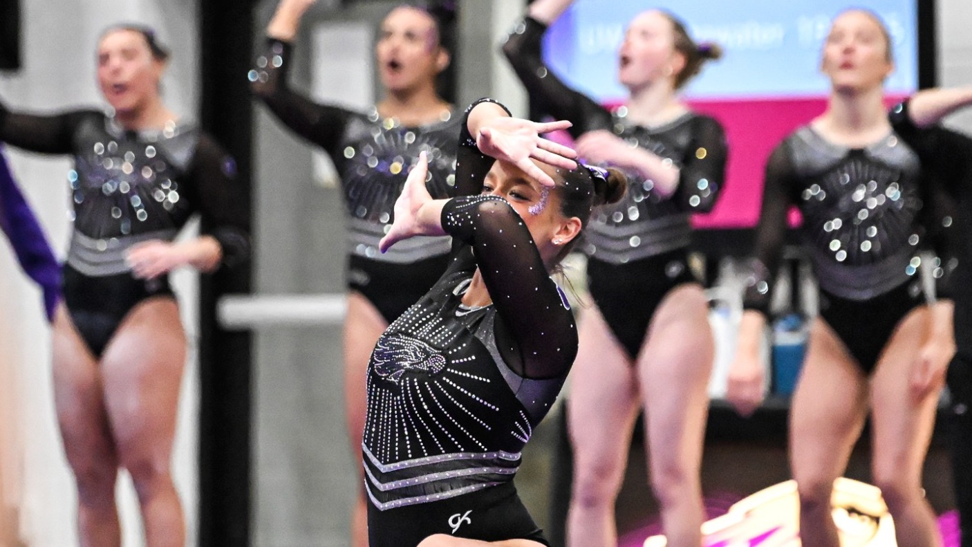 Ashnaya Gupta sets to start her floor routine