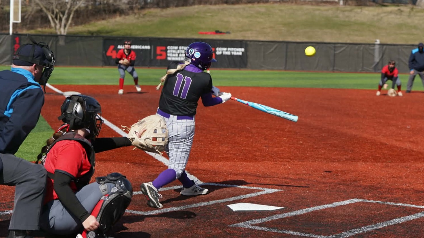 Auburn Roberson hits a homerun at Carthage