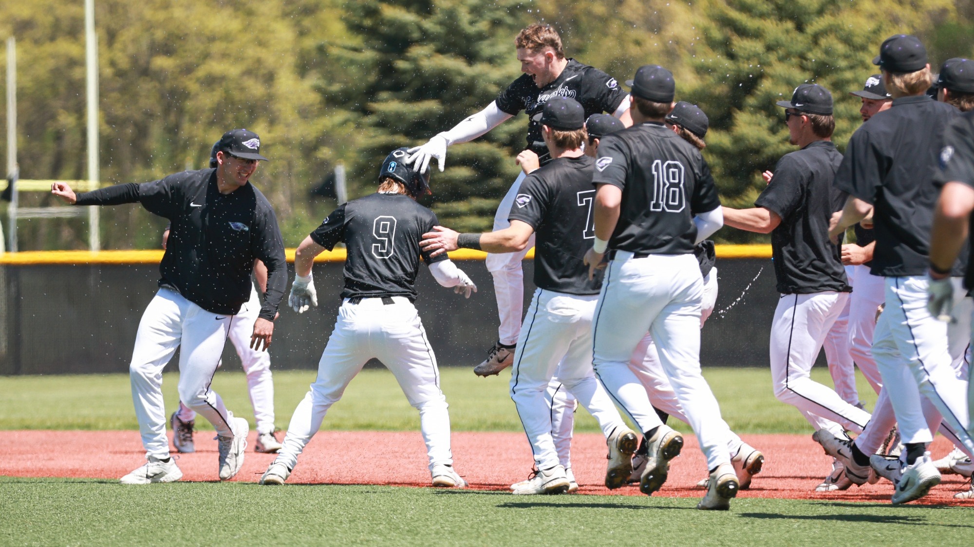 Turner Walk-off against UWEC in WIAC Tournament
