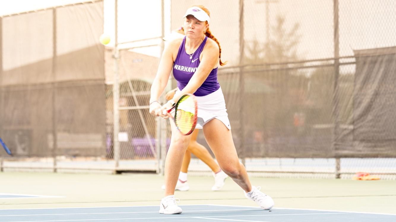 Alcade back-hand