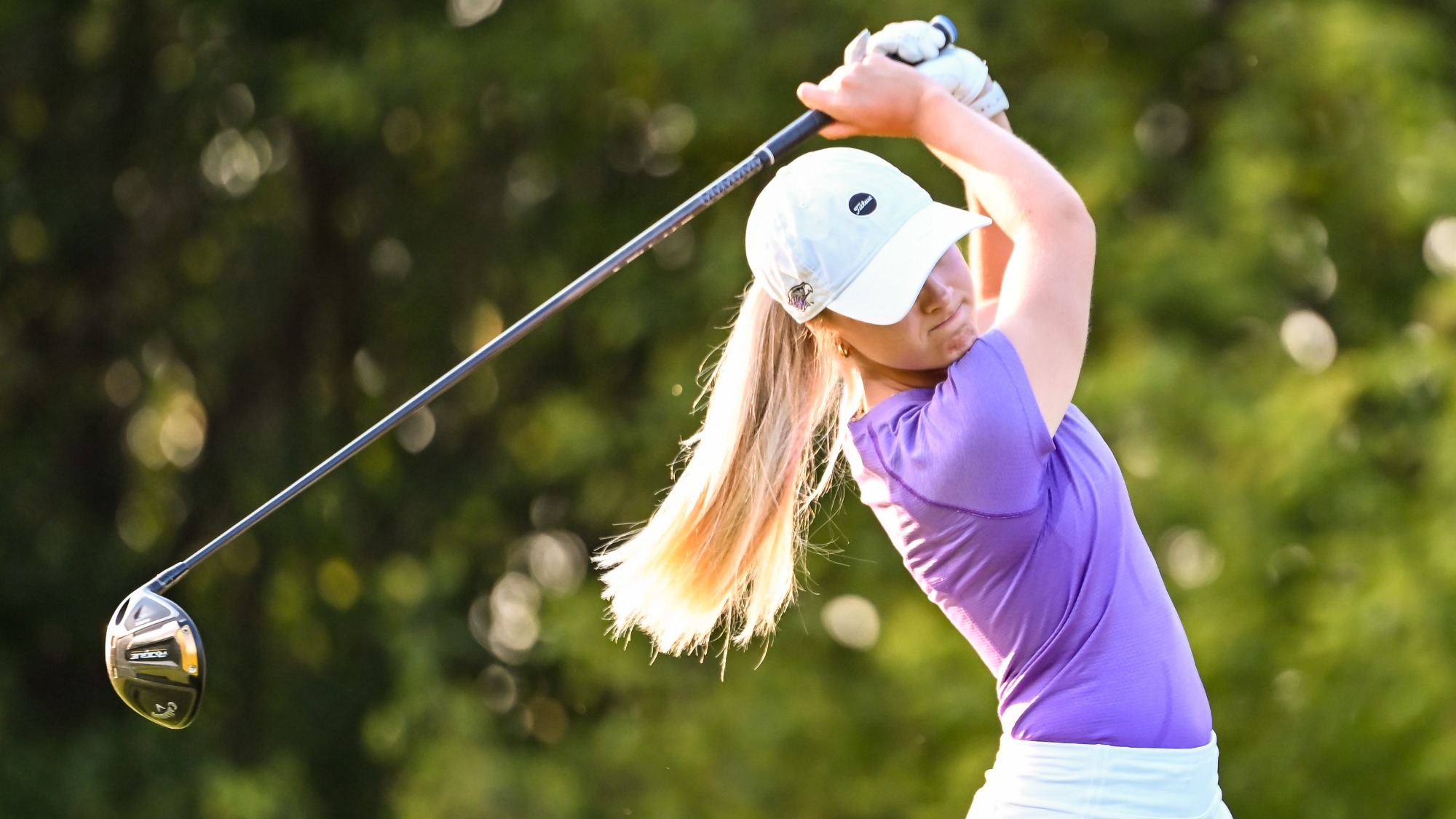 Warhawk golfer tees off