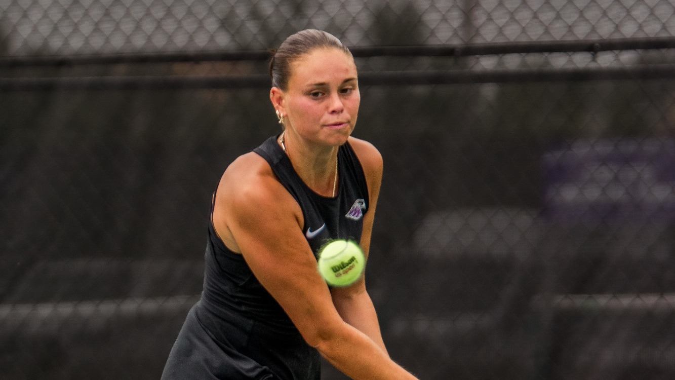 Weaver readies backhand shot