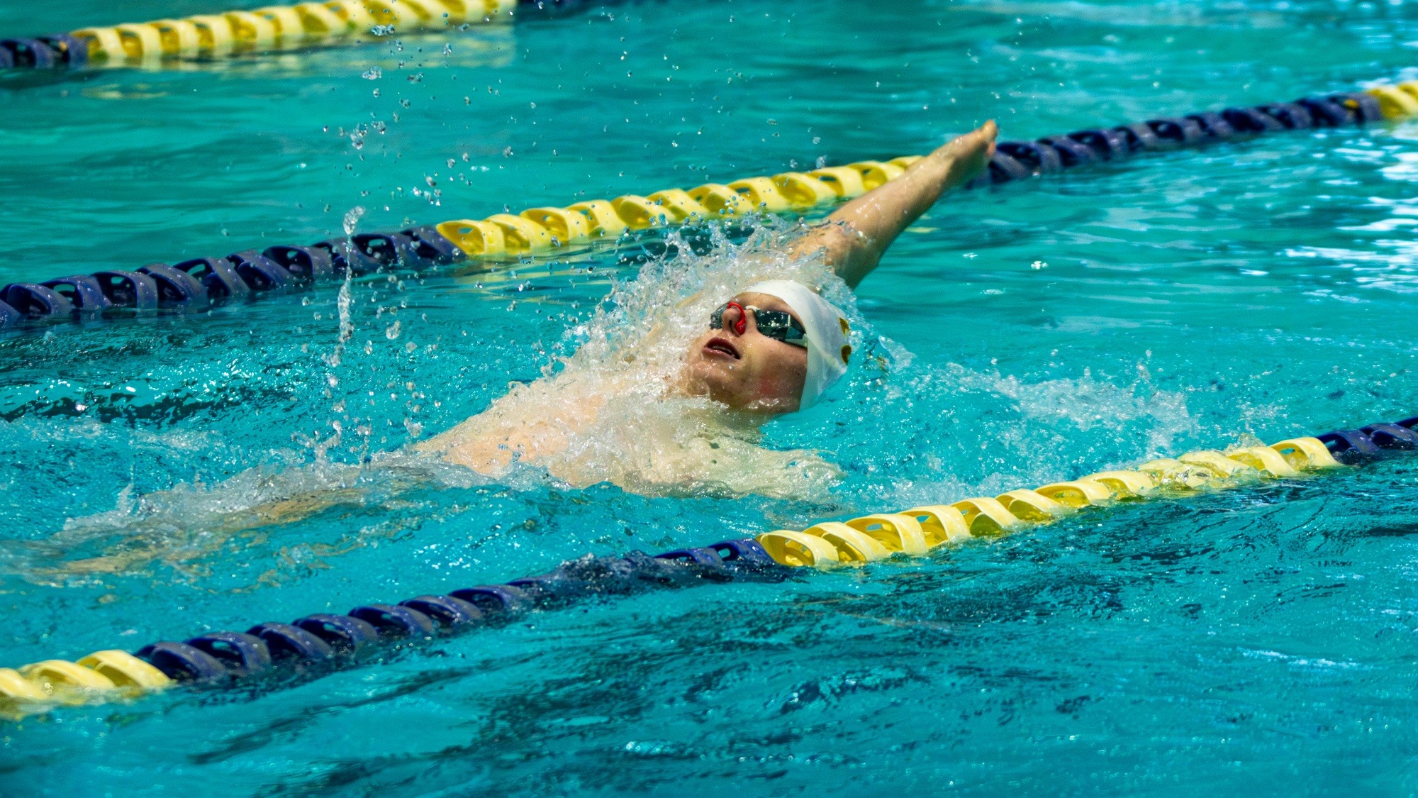 2025-26 MSWM Caleb Smesko action shot