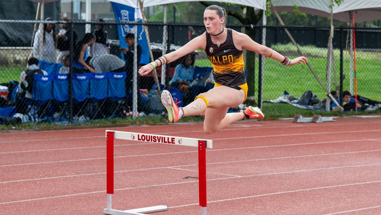 Louisville hurdles photo