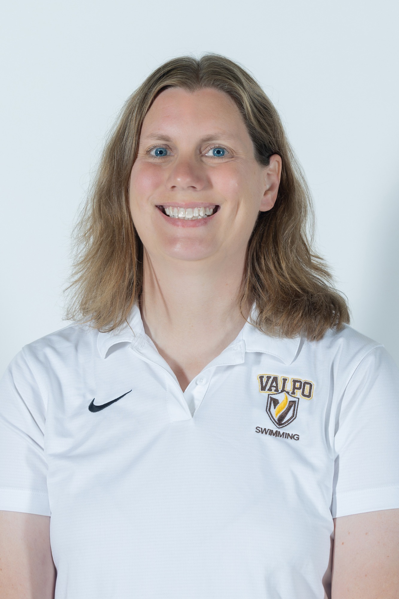 2025-26 Maggie Kroemer headshot