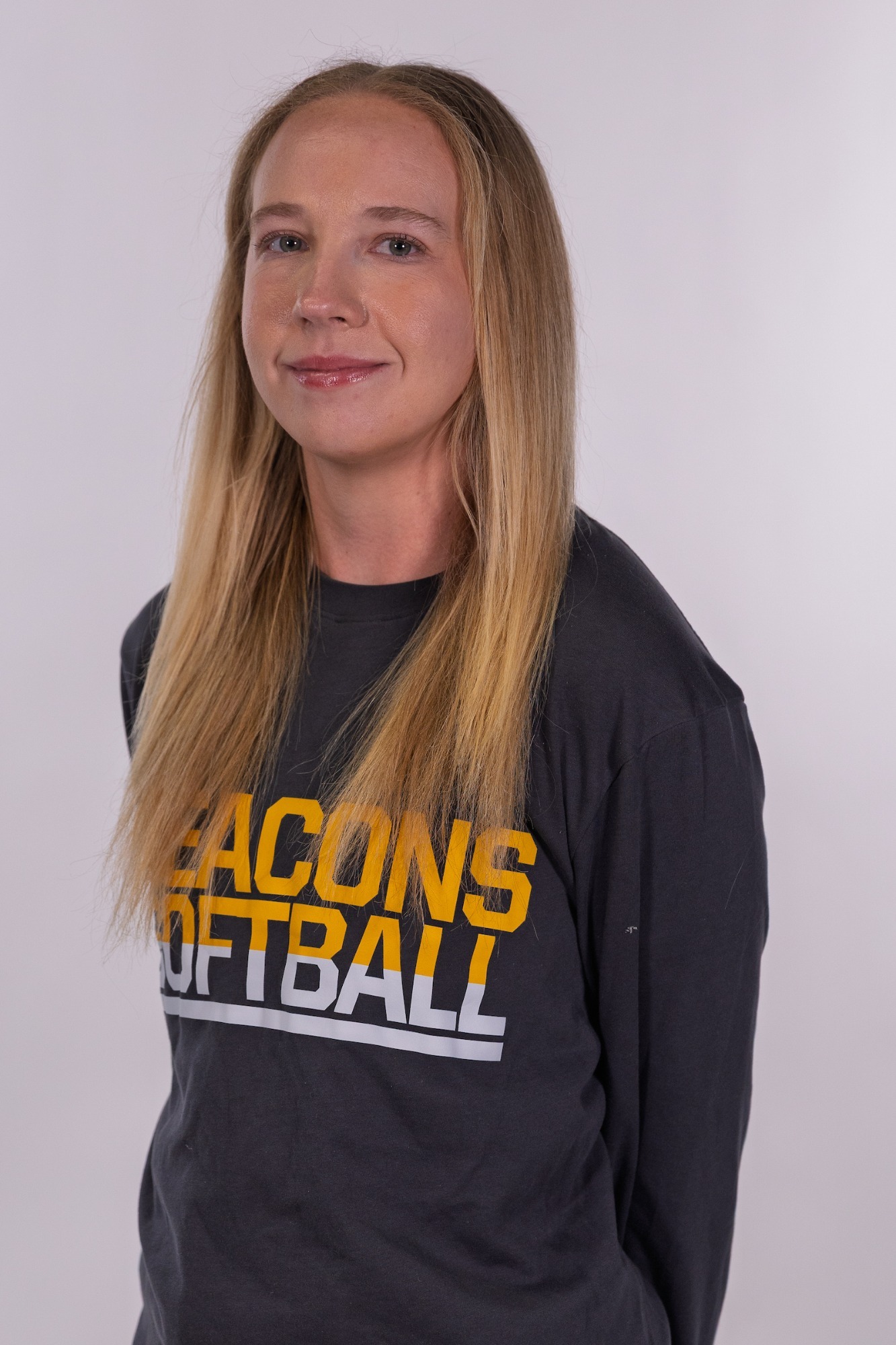 Madison Cunningham headshot