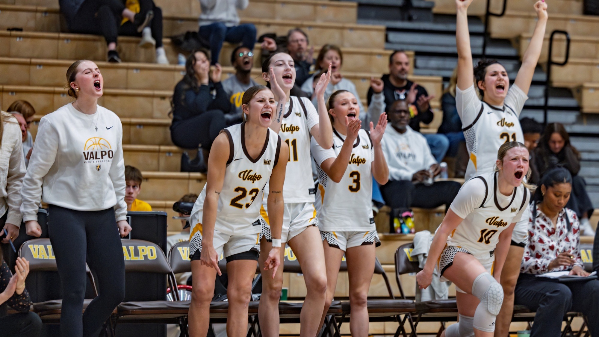 2025-26 WBB Bench reaction shot