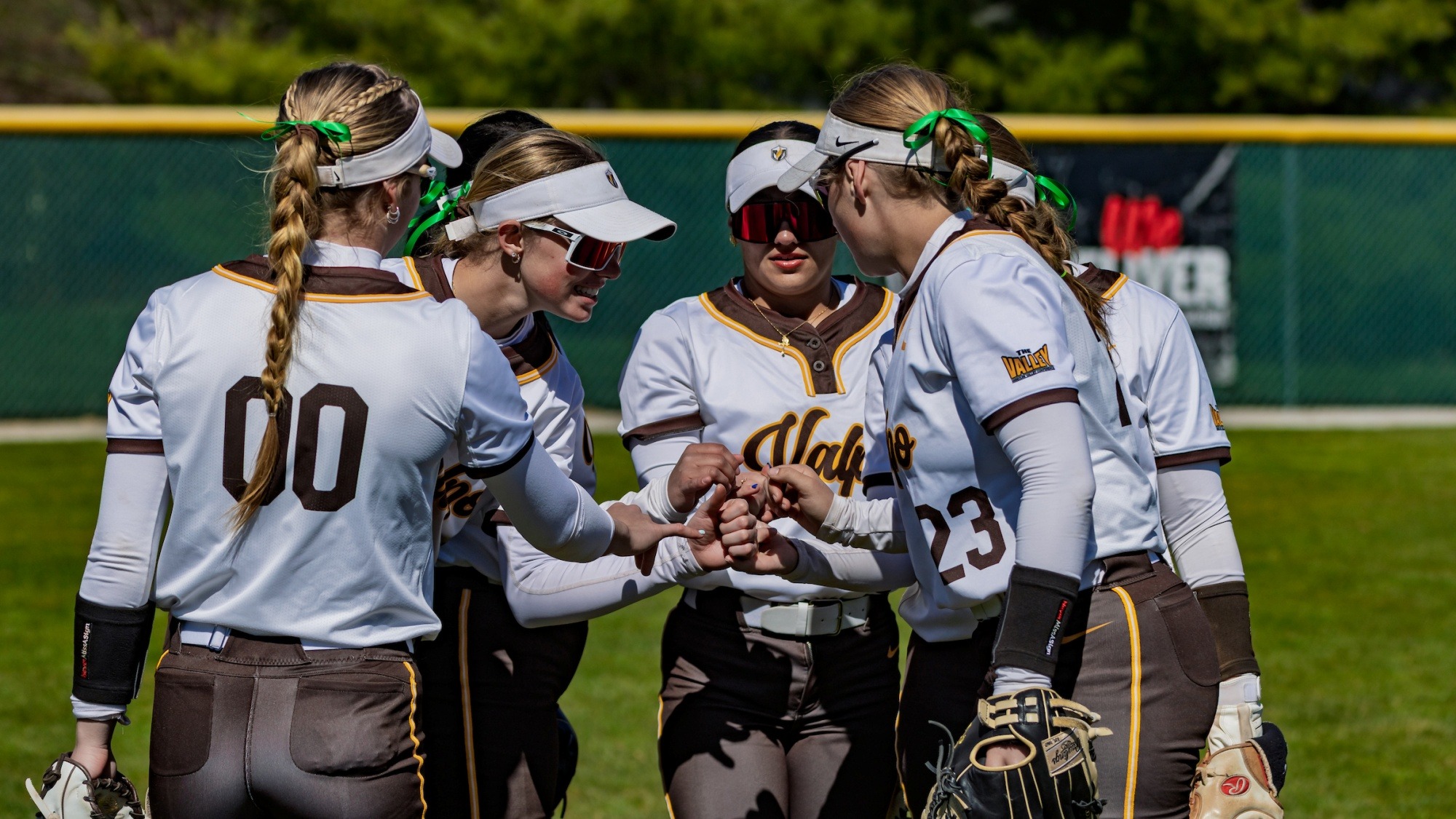 2026 SFT Outfield Huddle