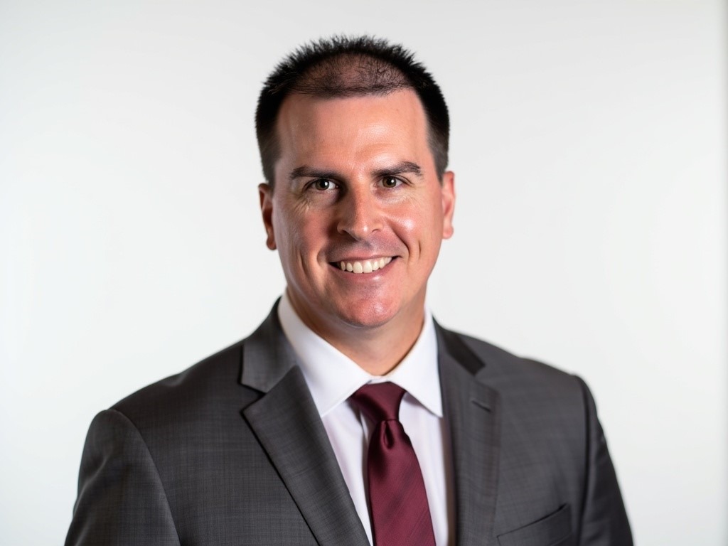 Nick Roseland Headshot