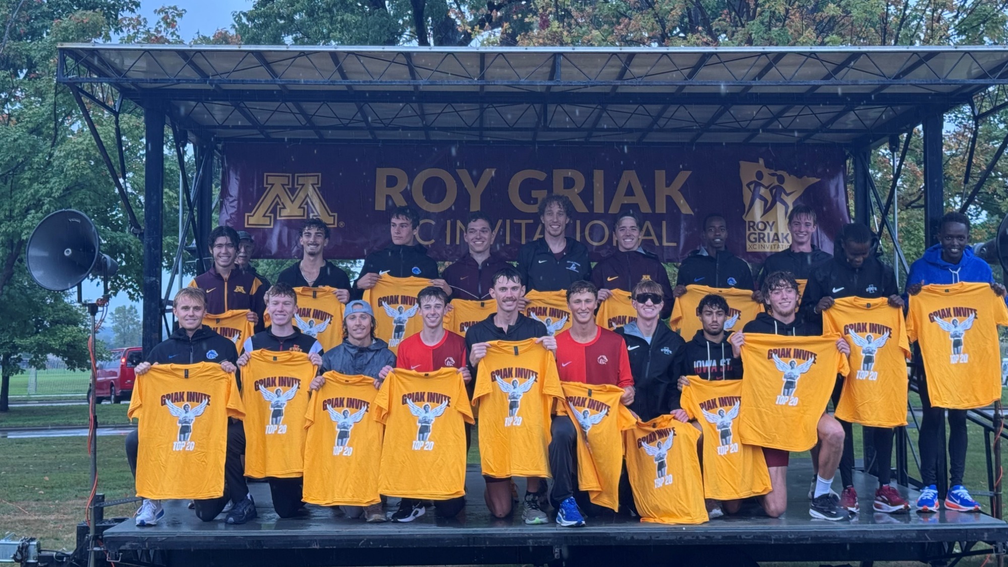 Roy Griak XC Team Photo