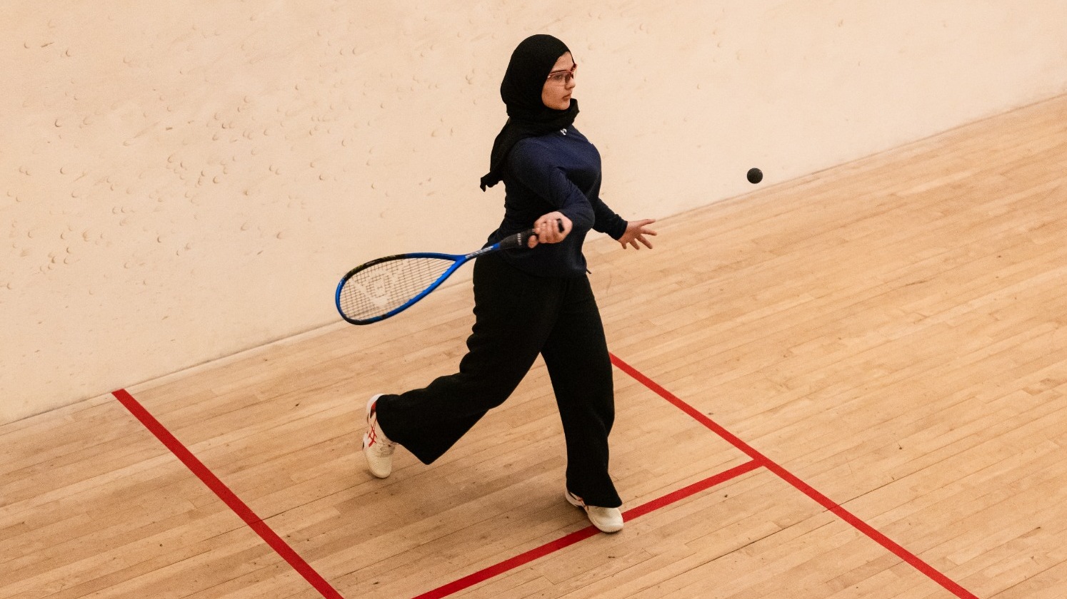 SQ Women's Serve