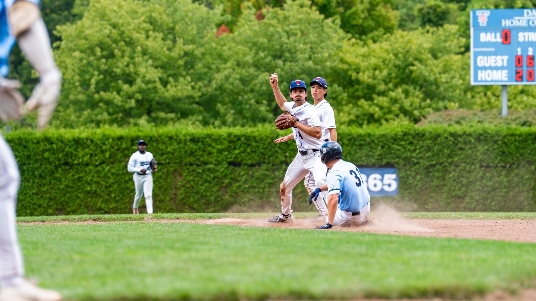 BSB Double Play