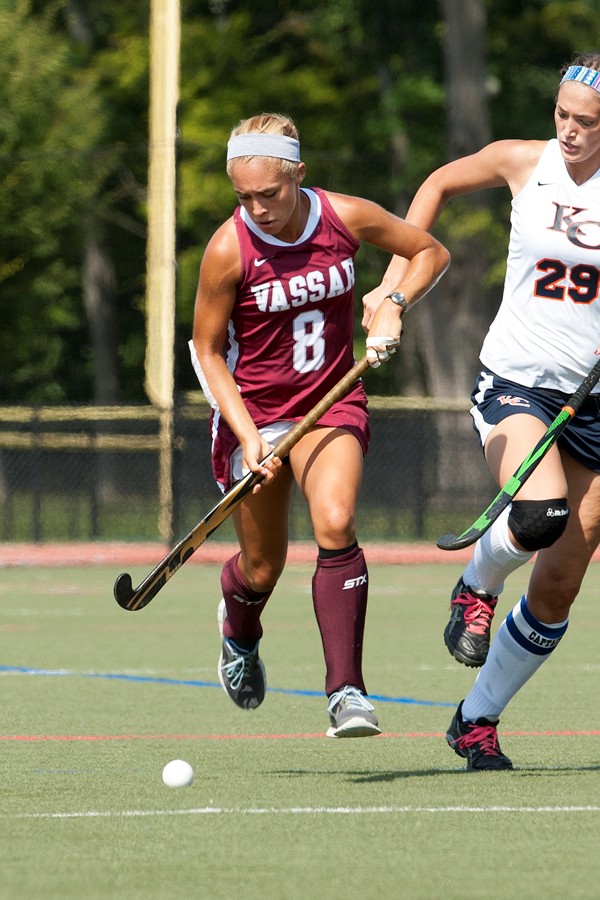 Dara Davis 2013 Field Hockey Vassar College Athletics