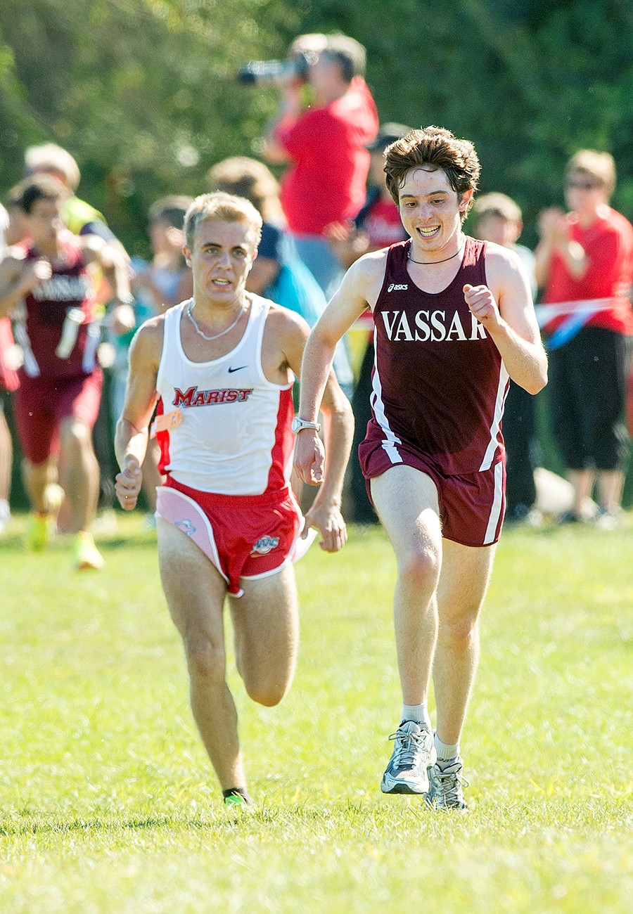 Eliot Gerson 2014 Men's Cross Country Vassar College Athletics