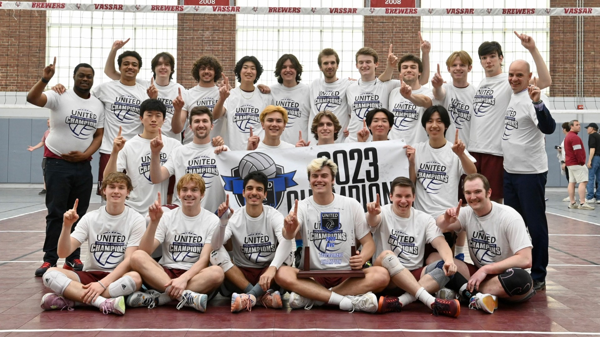 1 Men's Volleyball Wins UVC Championship in Sweep Over St. John Fisher