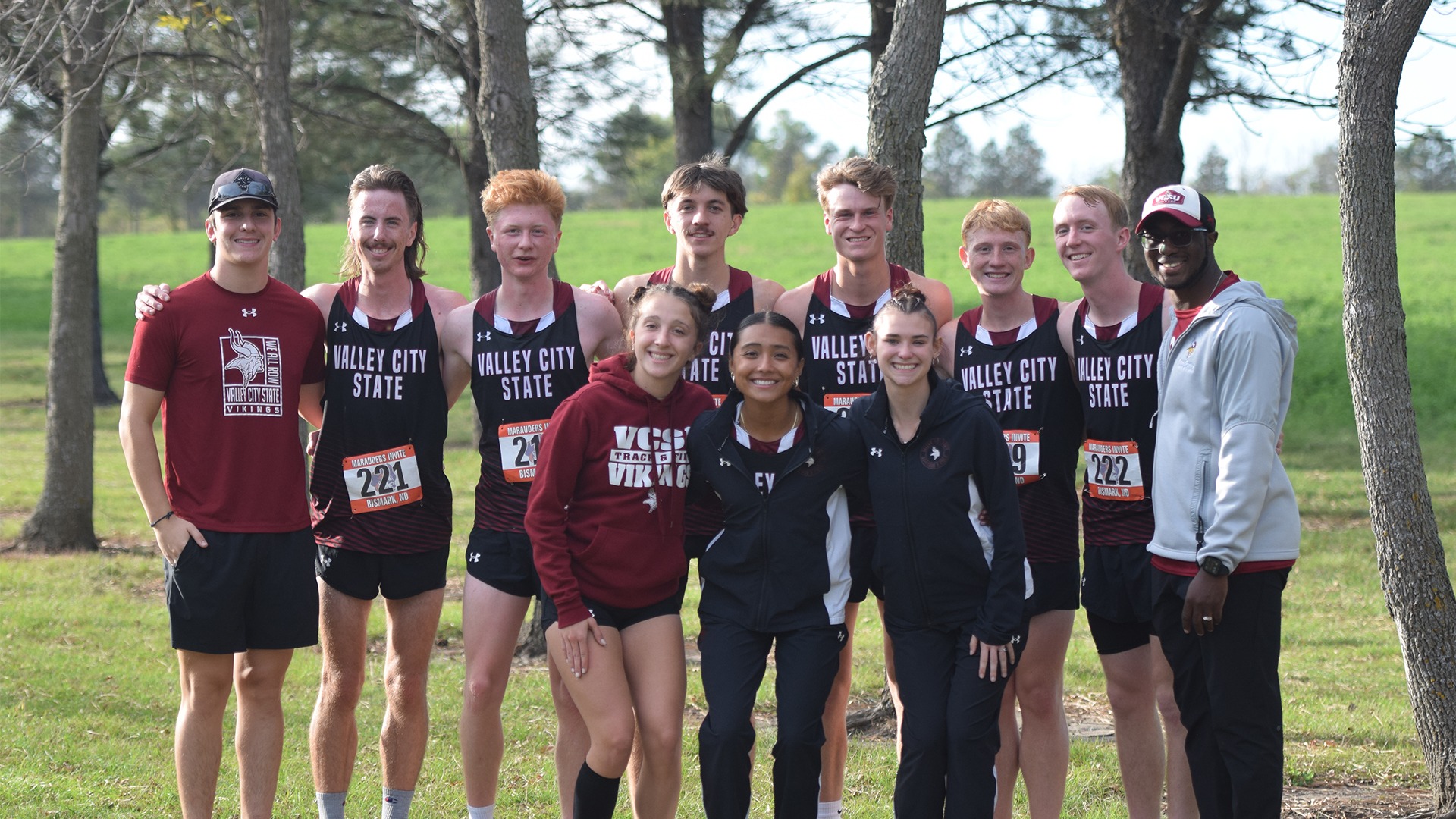 Viking team photo at Marauders Open.