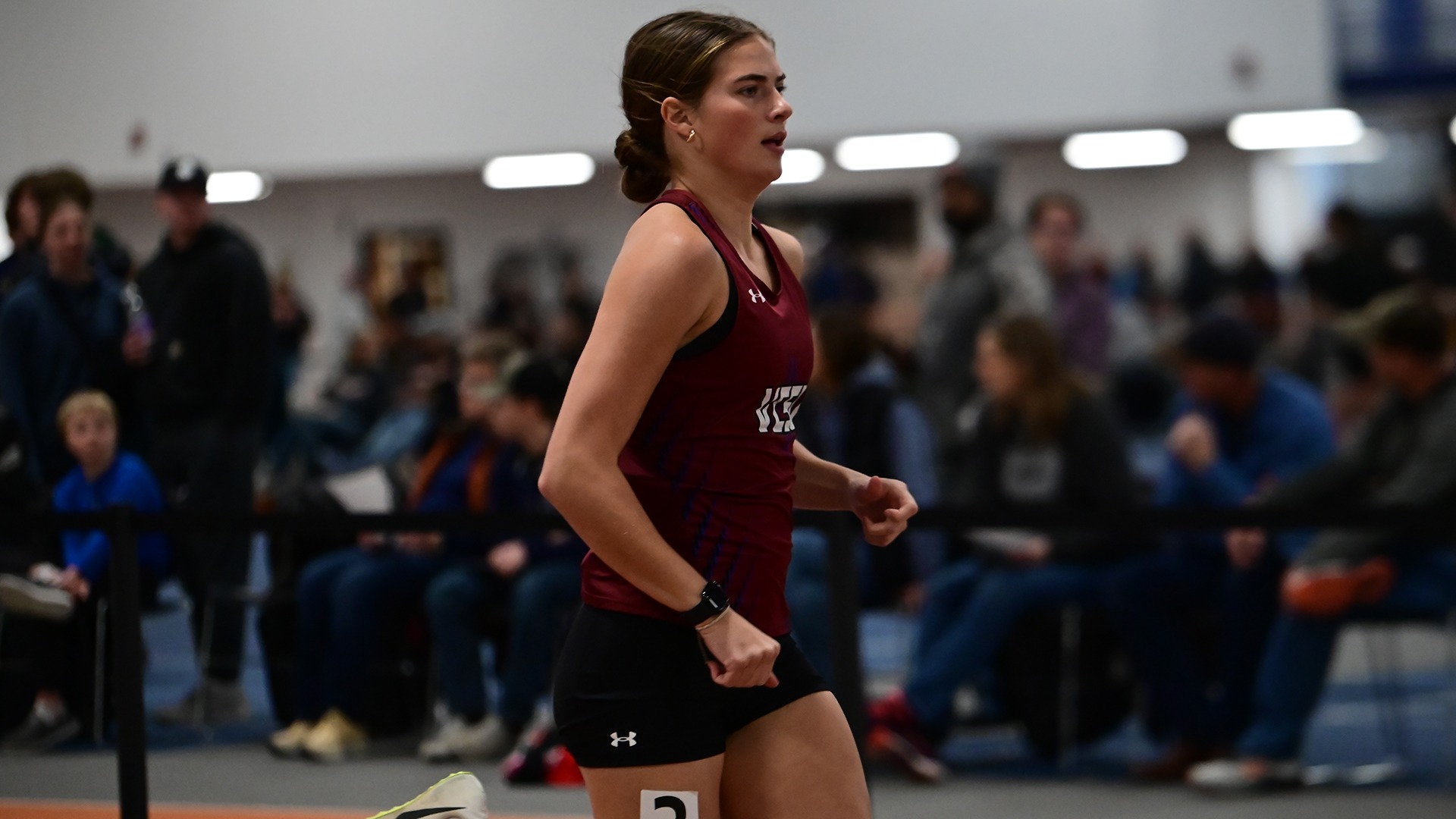 Grace Backstrom in the 600 at UMary