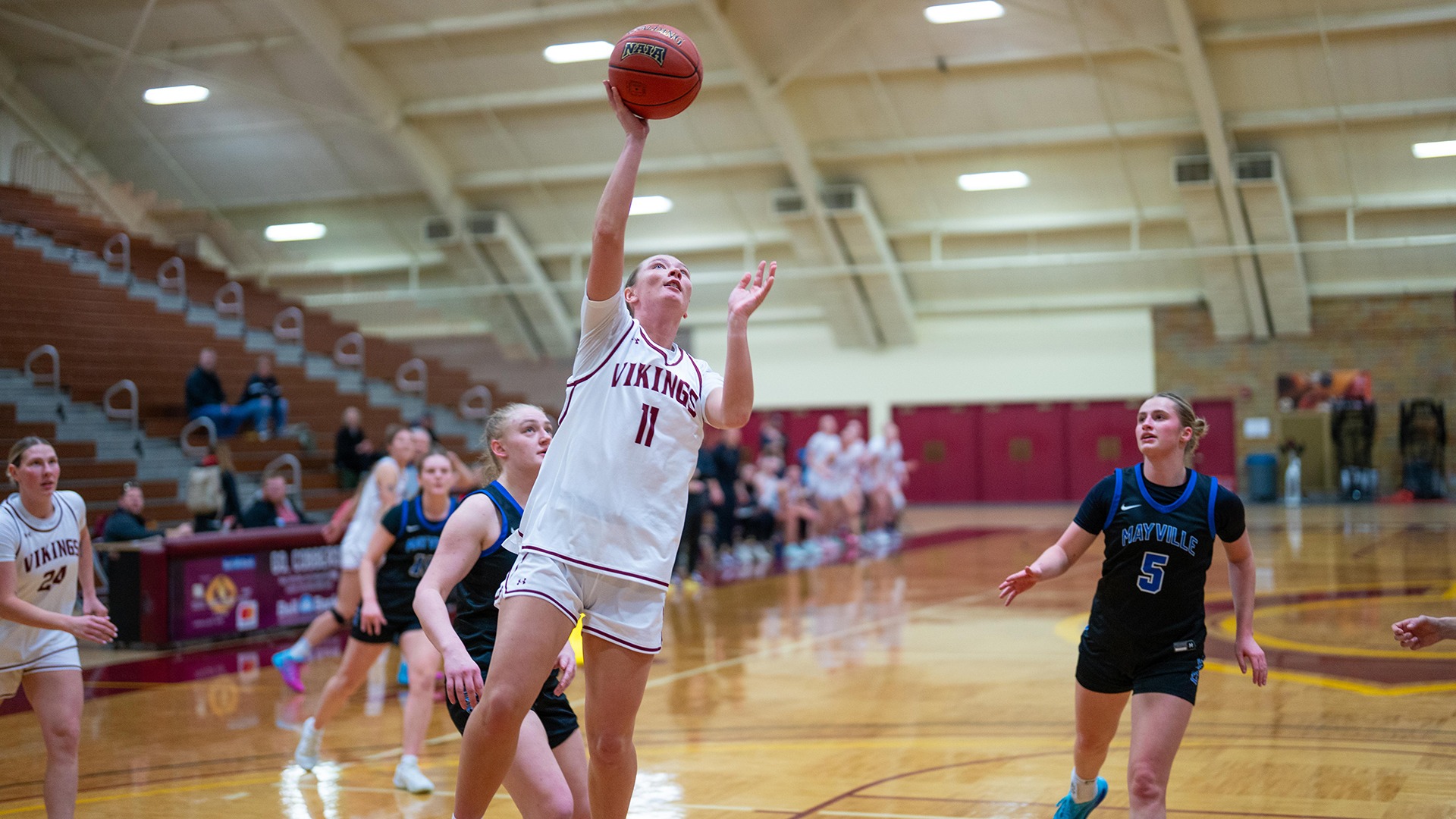 Liz Lukken going up for a shot